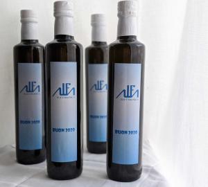 Bottiglie olio per regali aziendali e cerimonie 1 bottiglie regali aziendali per natale e nuovo anno