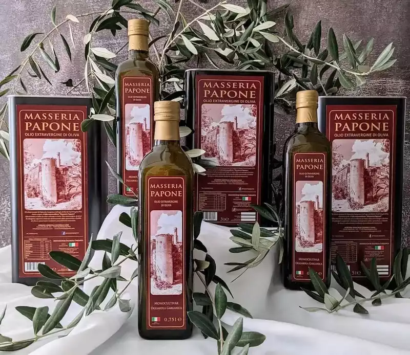 Olio Extravergine di Oliva Pugliese Ogliarola Garganica – Direttamente dal Produttore nel Gargano 92 bottiglie e lattine olio extravergine di oliva pugliese Ogliarola Garganica - Masseria Papone